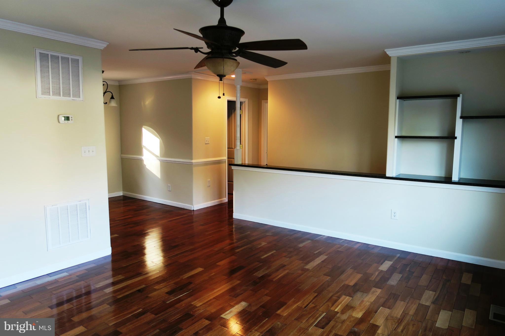 14310 Ferndale Road Woodbridge, VA 22193 - Photo 11 of 23 Living Room