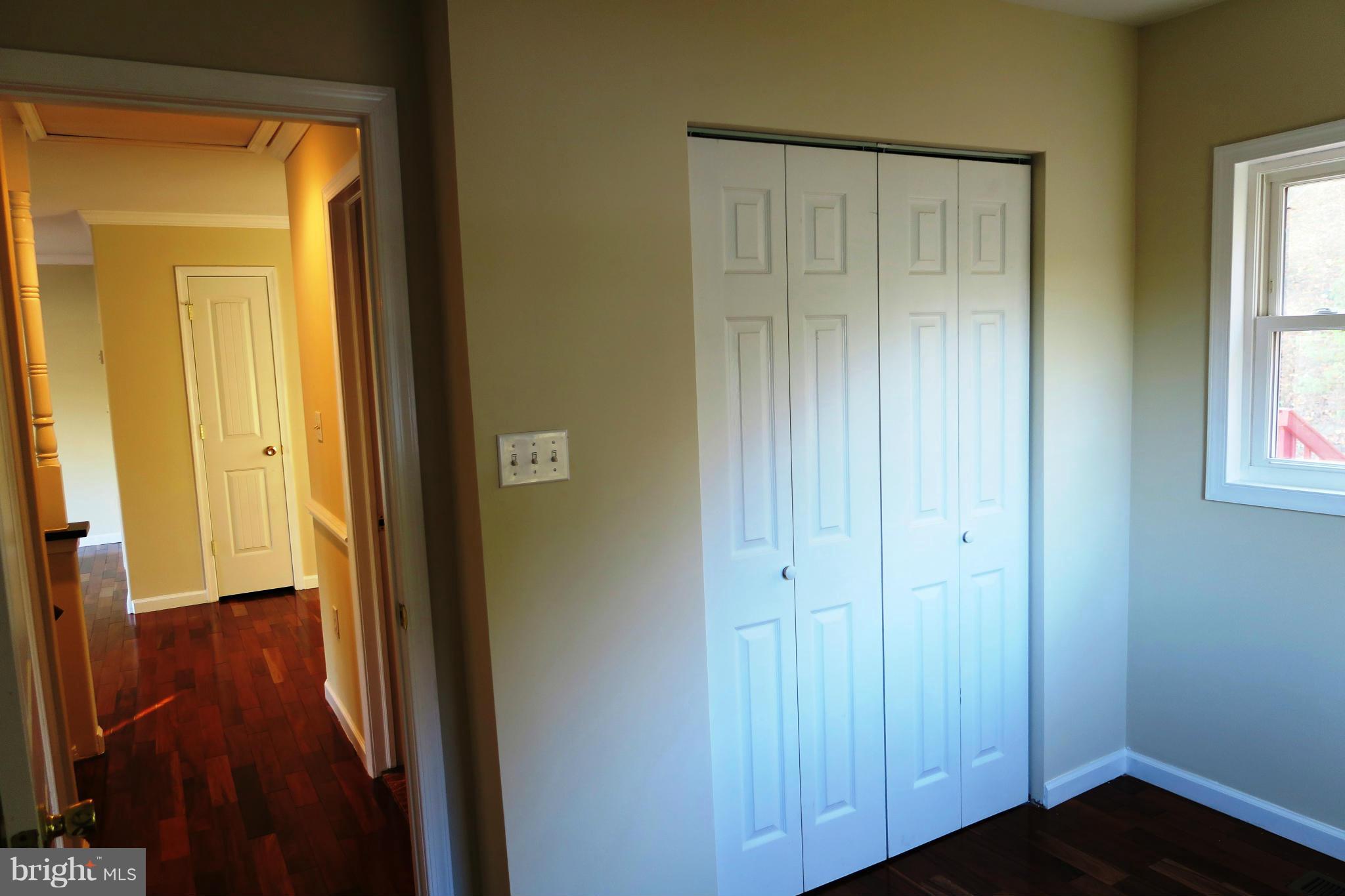 14310 Ferndale Road Woodbridge, VA 22193 - Photo 19 of 23 Bedroom