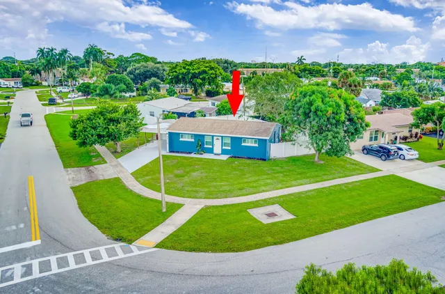 $550,000 | 9518 Keating Drive, Palm Beach Gardens, FL 33410