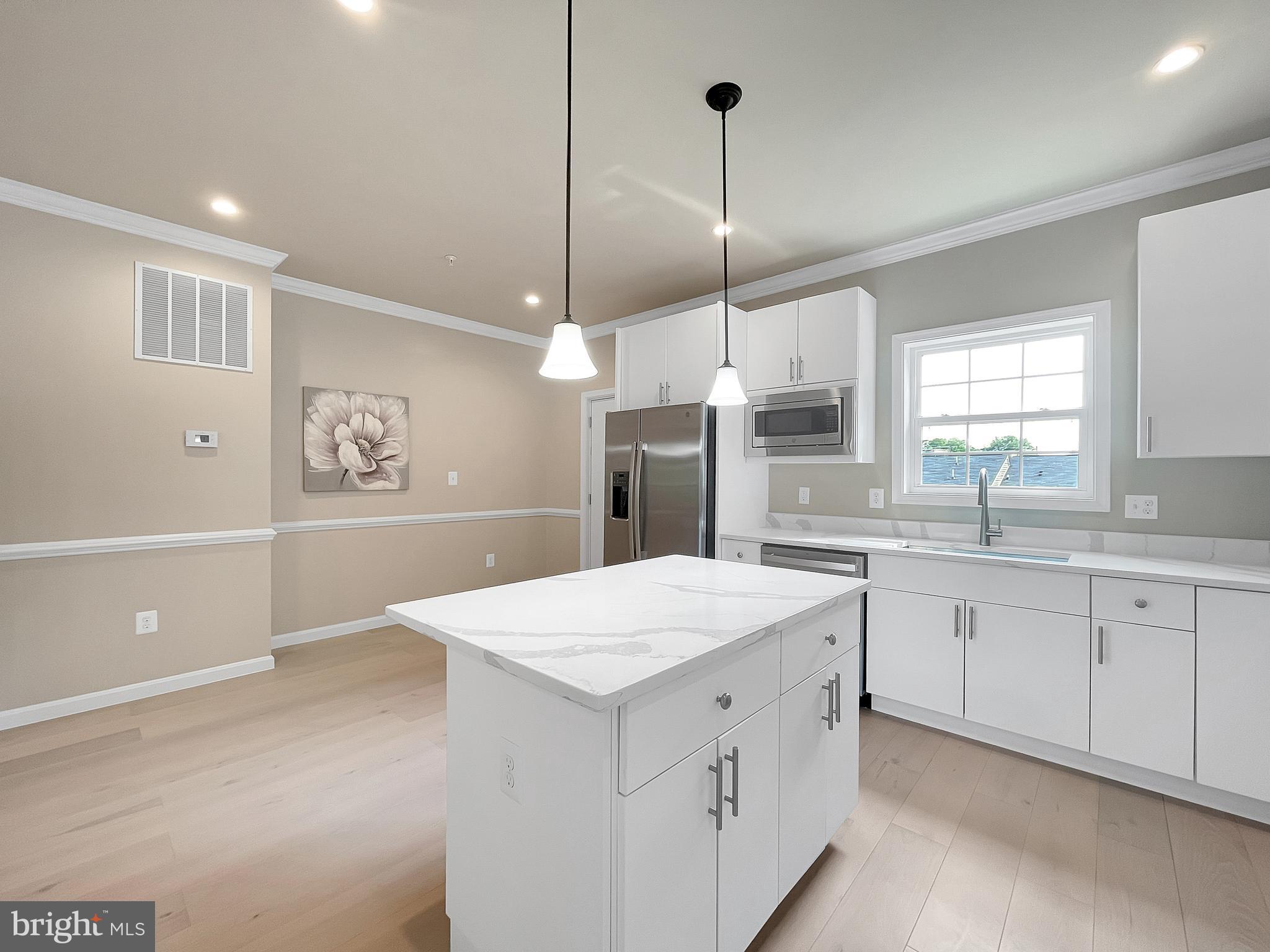 1437 Howard Road Southeast Washington, DC 20020 - Photo 20 of 43 Kitchen - Main Level