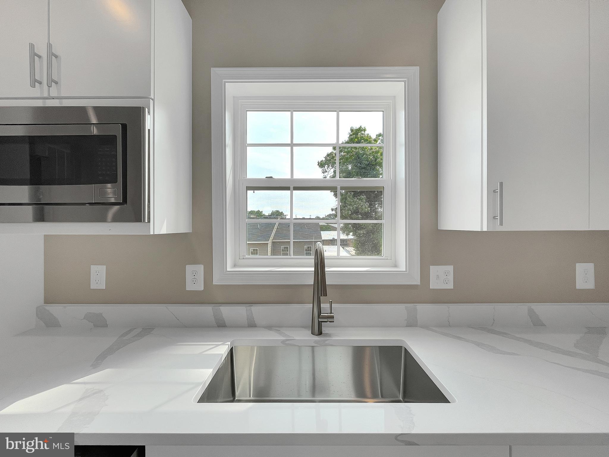 1437 Howard Road Southeast Washington, DC 20020 - Photo 23 of 43 Kitchen - Main Level