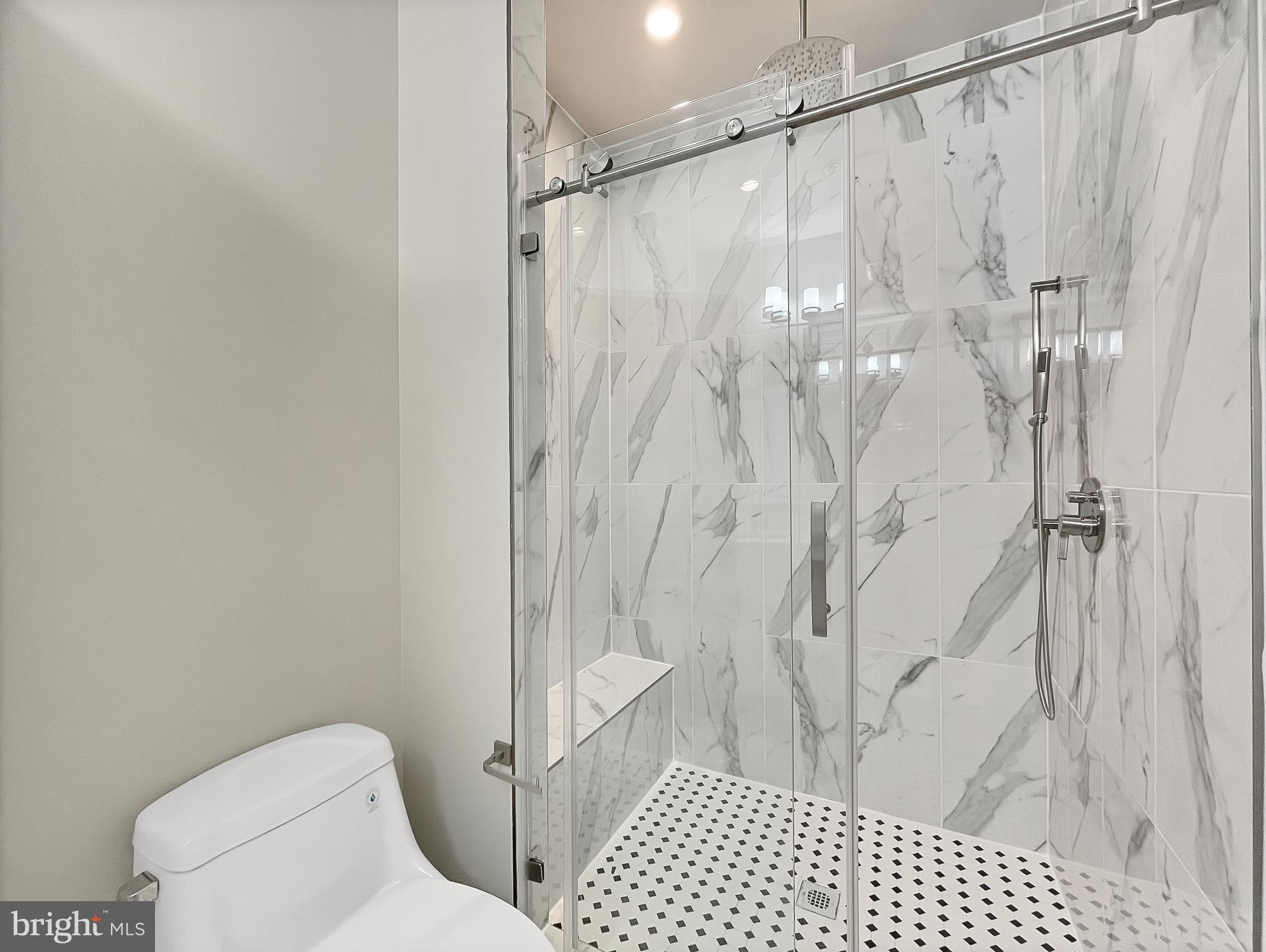 1437 Howard Road Southeast Washington, DC 20020 - Photo 10 of 43 Primary Bedroom - Upper Level