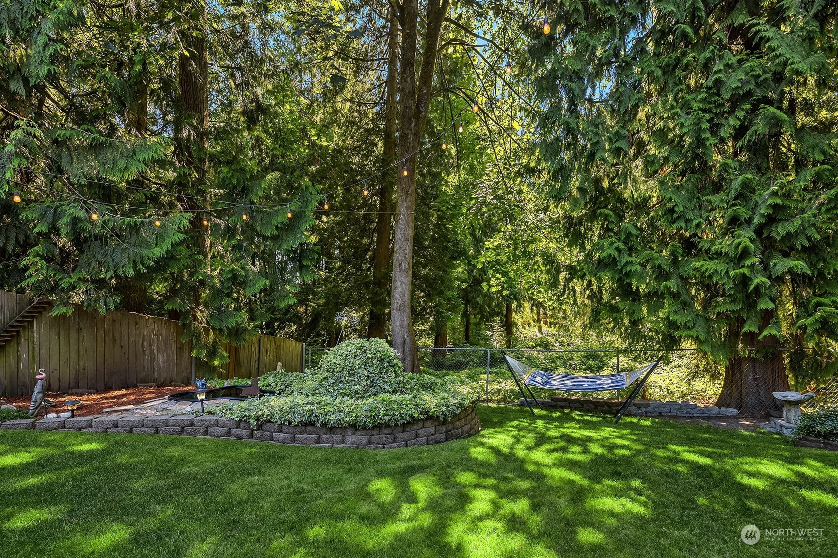 20022 99th Court Northeast Bothell, WA 98011 - Photo 17 of 23 Gallery Image 17