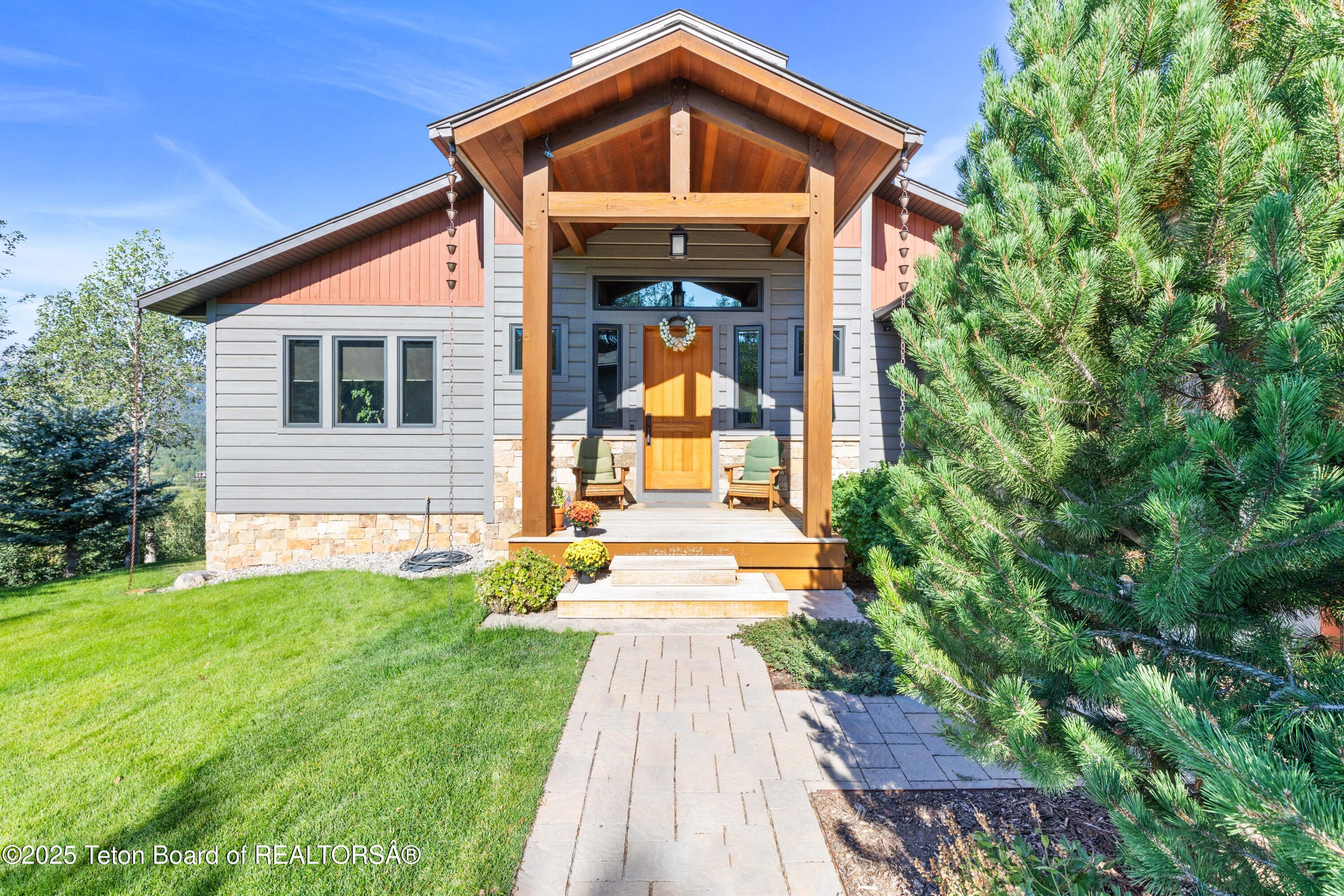 374 Upper Ridge Road Alpine, WY 83128 - Photo 7 of 80 374 Upper Ridge Front Porch