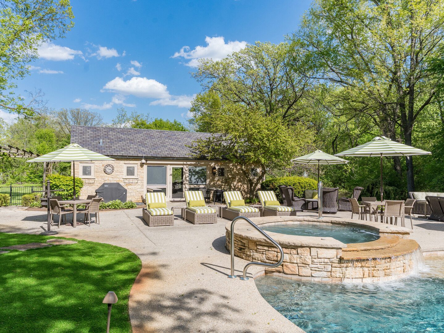 875 Country Club Road St. Charles, IL 60174 - Photo 70 of 82