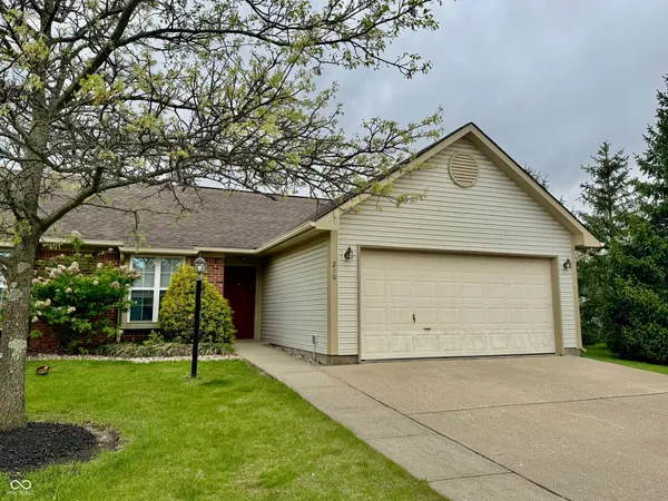 $193,500 | 210 Woodberry Drive, Danville, IN 46122