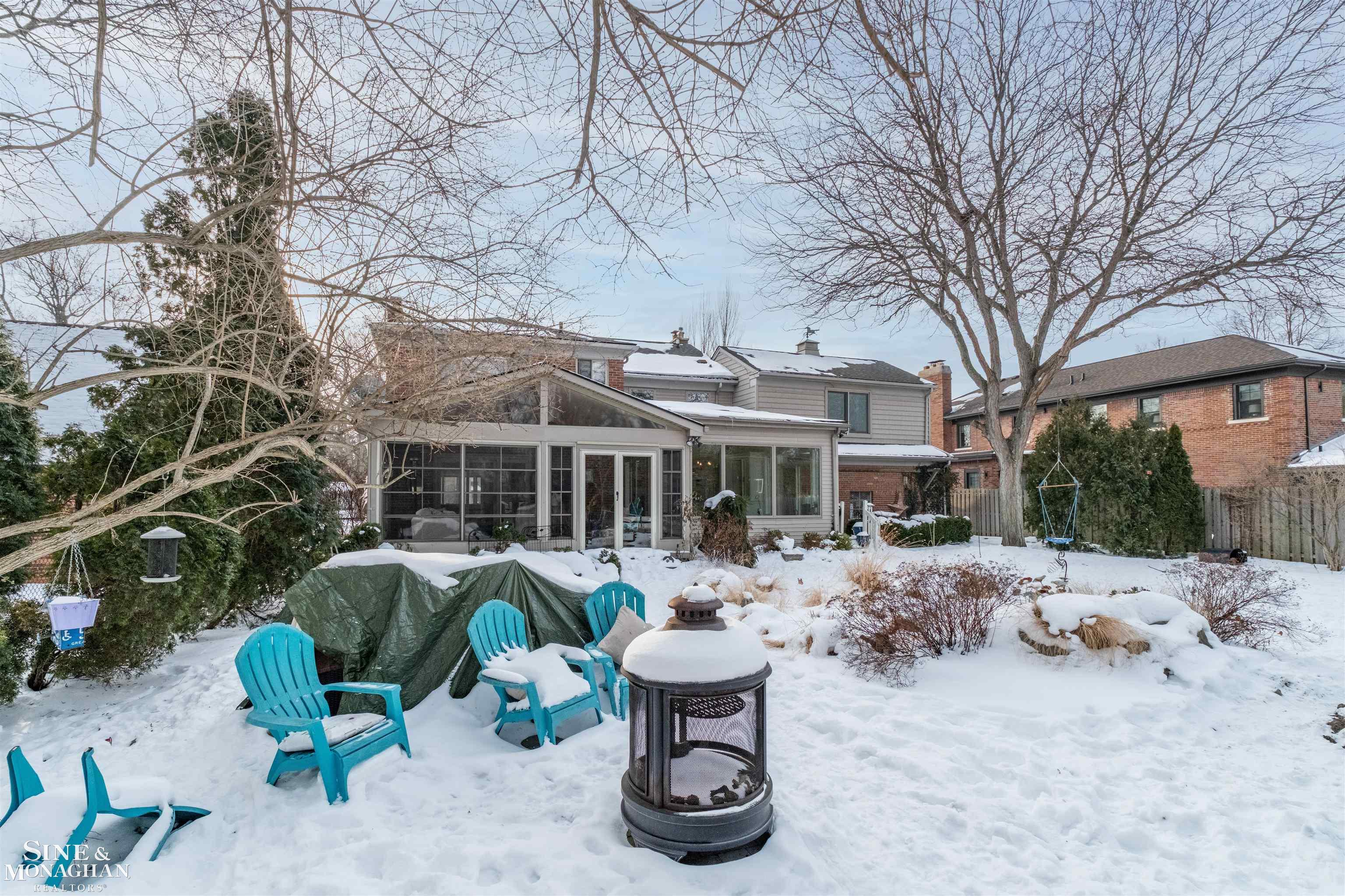 552 Middlesex Road Grosse Pointe, MI 48230 - Photo 43 of 60 50199096-2a05bc34-41bd-456d-9c4d-1f2ed25f3894.JPG