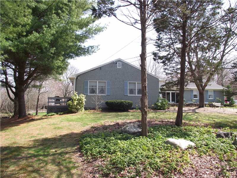 90 Blueberry Lane Jamestown, RI 02835 - Photo 2 of 8 Exterior Front.