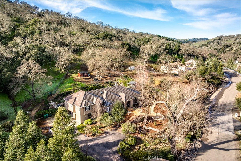 6400 San Gabriel Road Atascadero, CA 93422 - Photo 37 of 50 a view of a city