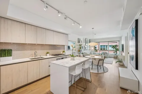 $1,098,000 | 110 Channel Street, Unit 327, San Francisco, CA 94158