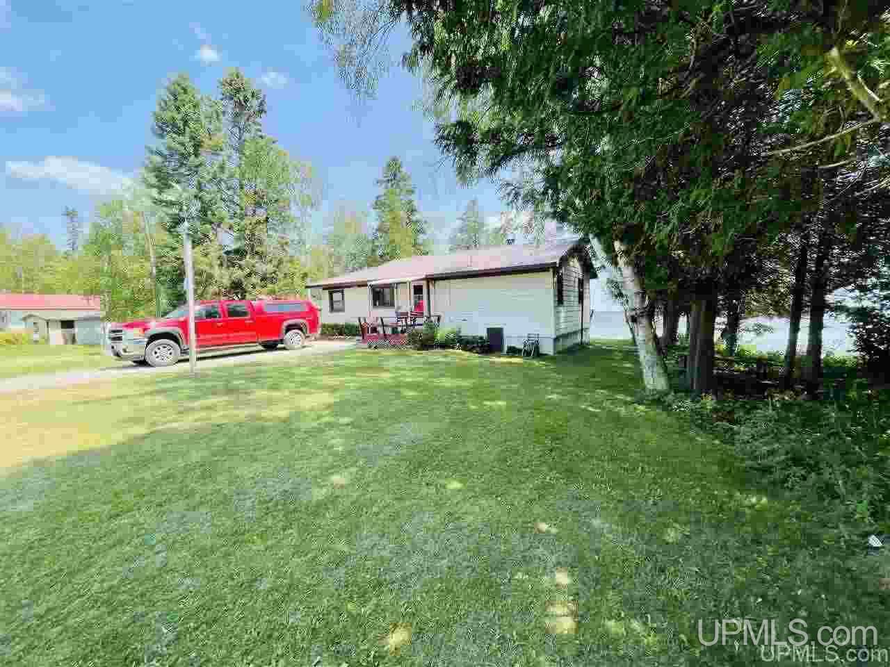 950 North Ash Rd Garden Manistique, MI 49854 - Photo 2 of 34