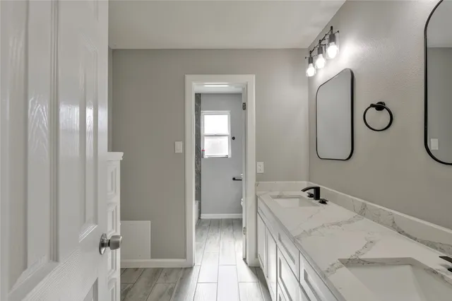 $2,400 | 10803 Braes Forest Drive, Houston, TX 77071