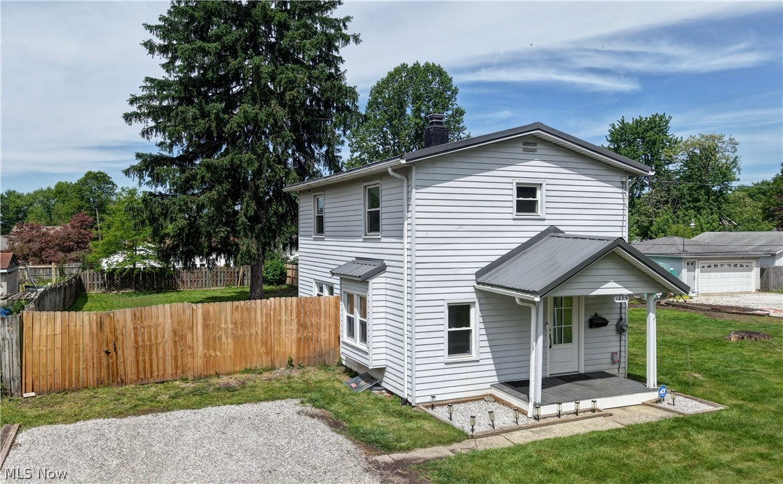 1624 Breiding Road Akron, OH 44310 - Photo 2 of 30