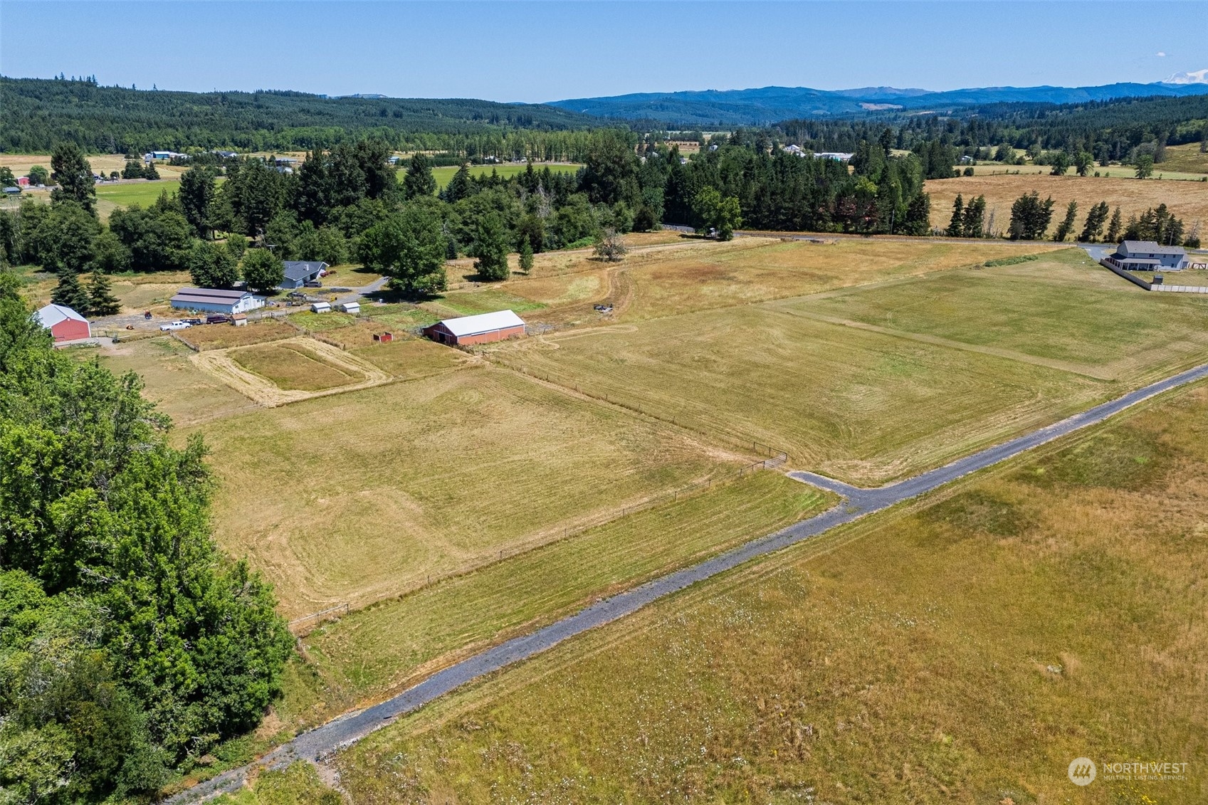 591 Tauscher Road Chehalis, WA 98532 - Photo 11 of 15 a view of swimming pool and mountain view