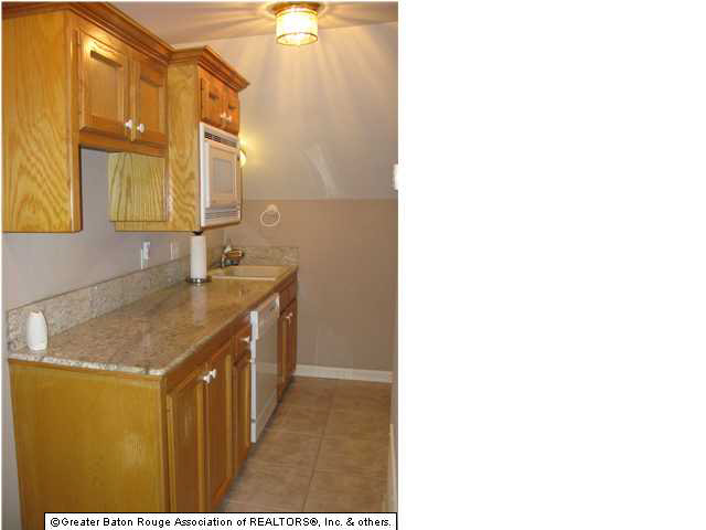 1709 Fox Croft Boulevard Baton Rouge, LA 70815 - Photo 14 of 18 Gallery Image 14