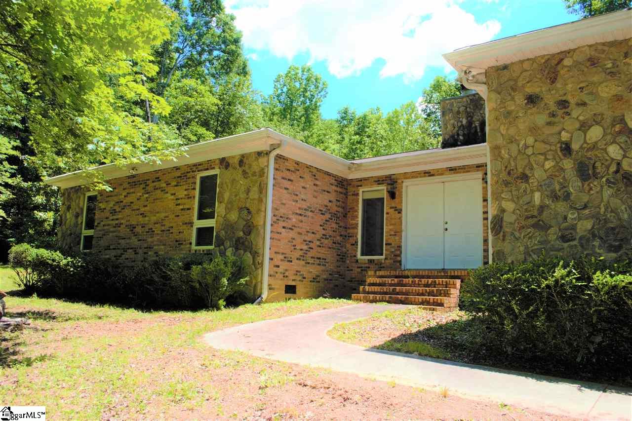 628 Holly Springs School Road Pickens, SC 29671 - Photo 1 of 27 Gallery Image 1
