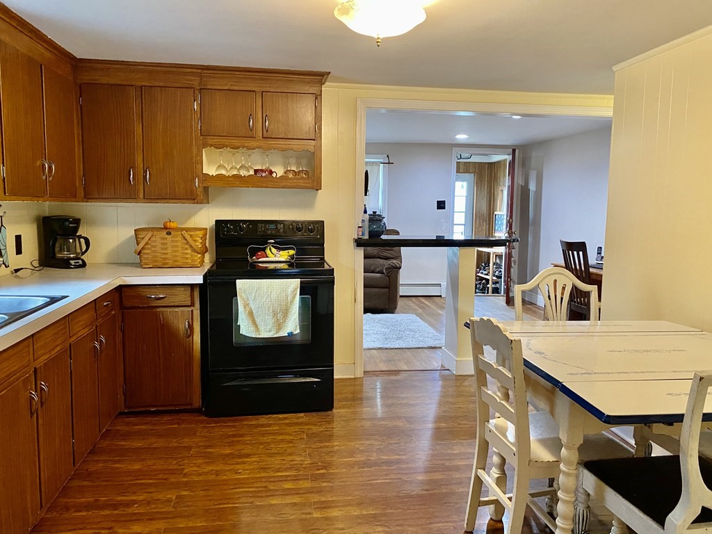 73 Birchwood Road Methuen, MA 01844 - Photo 5 of 14 Gallery Image 5