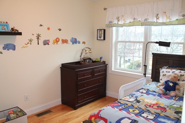 14 Waldo Road, Unit 14 Arlington, MA 02474 - Photo 18 of 20 Gallery Image 18