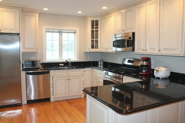 14 Waldo Road, Unit 14 Arlington, MA 02474 - Photo 6 of 20 Gallery Image 6