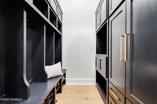 $5,800 | 105 Trailing Oaks Drive, Youngsville, LA 70592