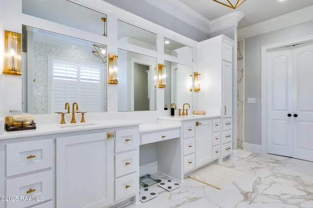 $5,800 | 105 Trailing Oaks Drive, Youngsville, LA 70592