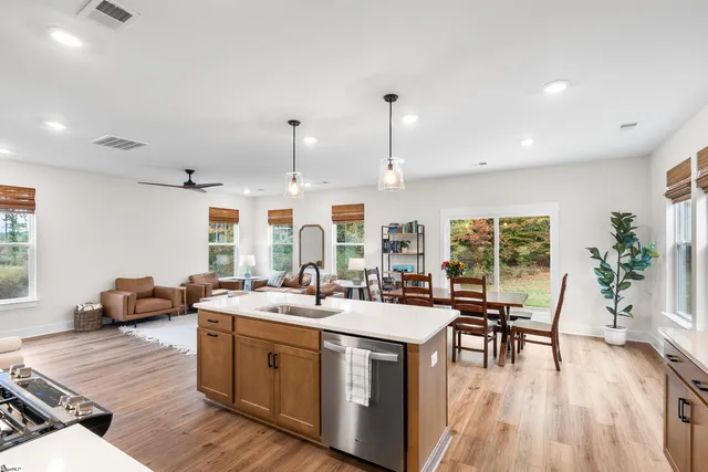 $314,900 | 952 Diane Lane, Moore, SC 29369