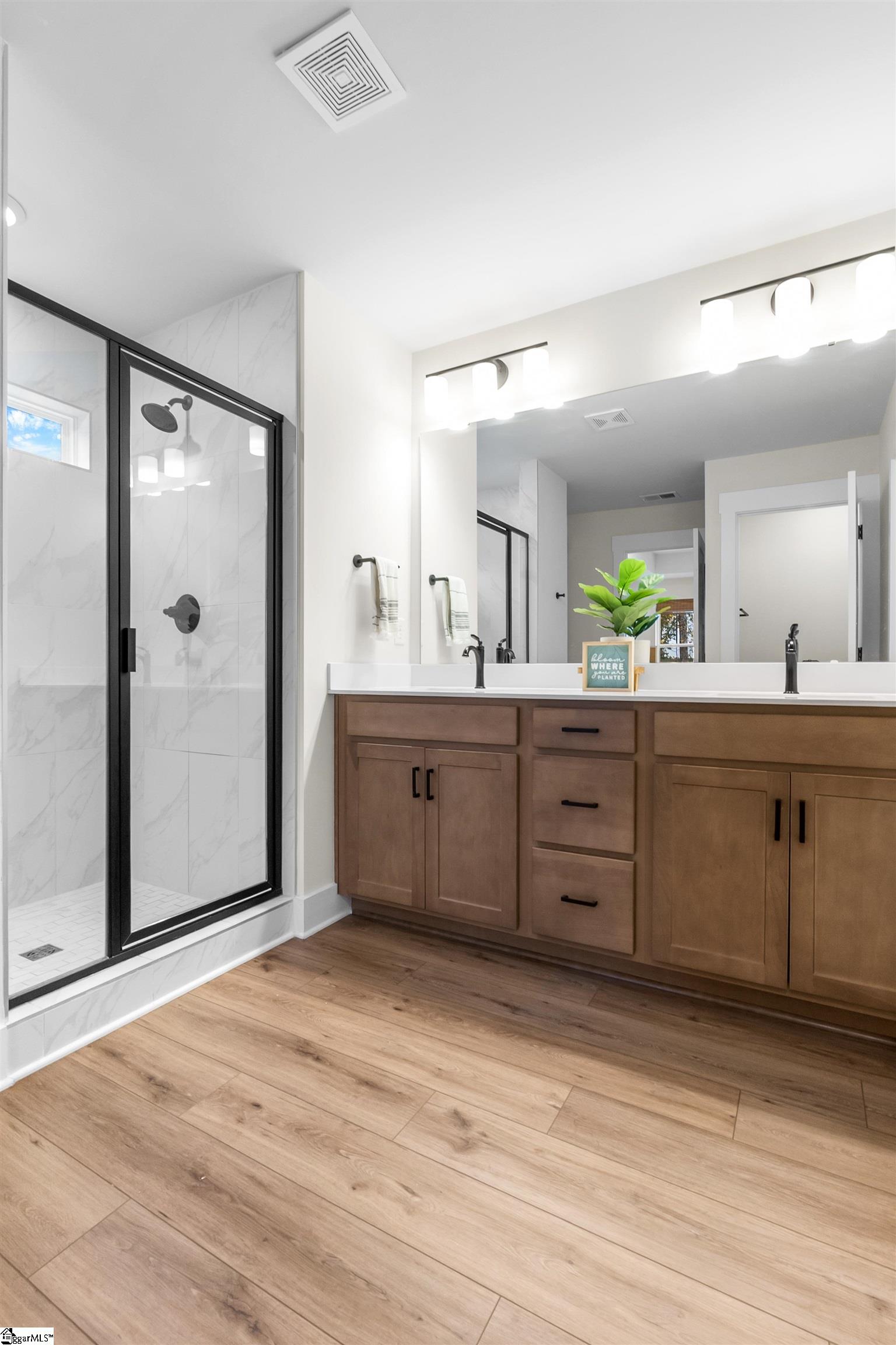 952 Diane Lane Moore, SC 29369 - Photo 6 of 34