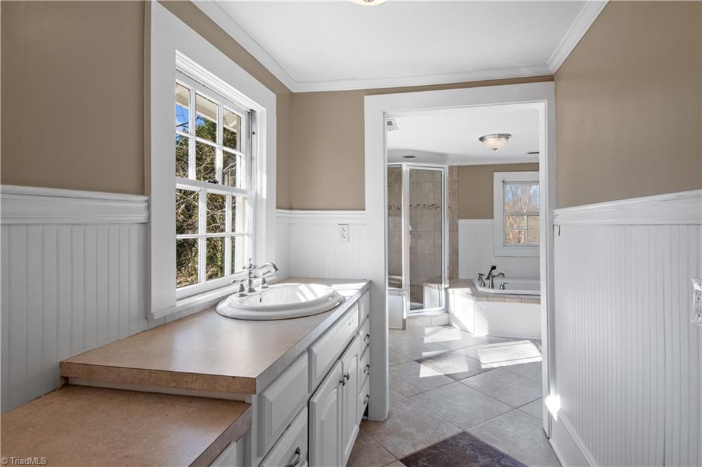 8174 Hawkins Road Clemmons, NC 27012 - Photo 20 of 28 Gallery Image 20