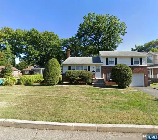 $4,200 | 55 Fairmount Place, Paramus, NJ 07652