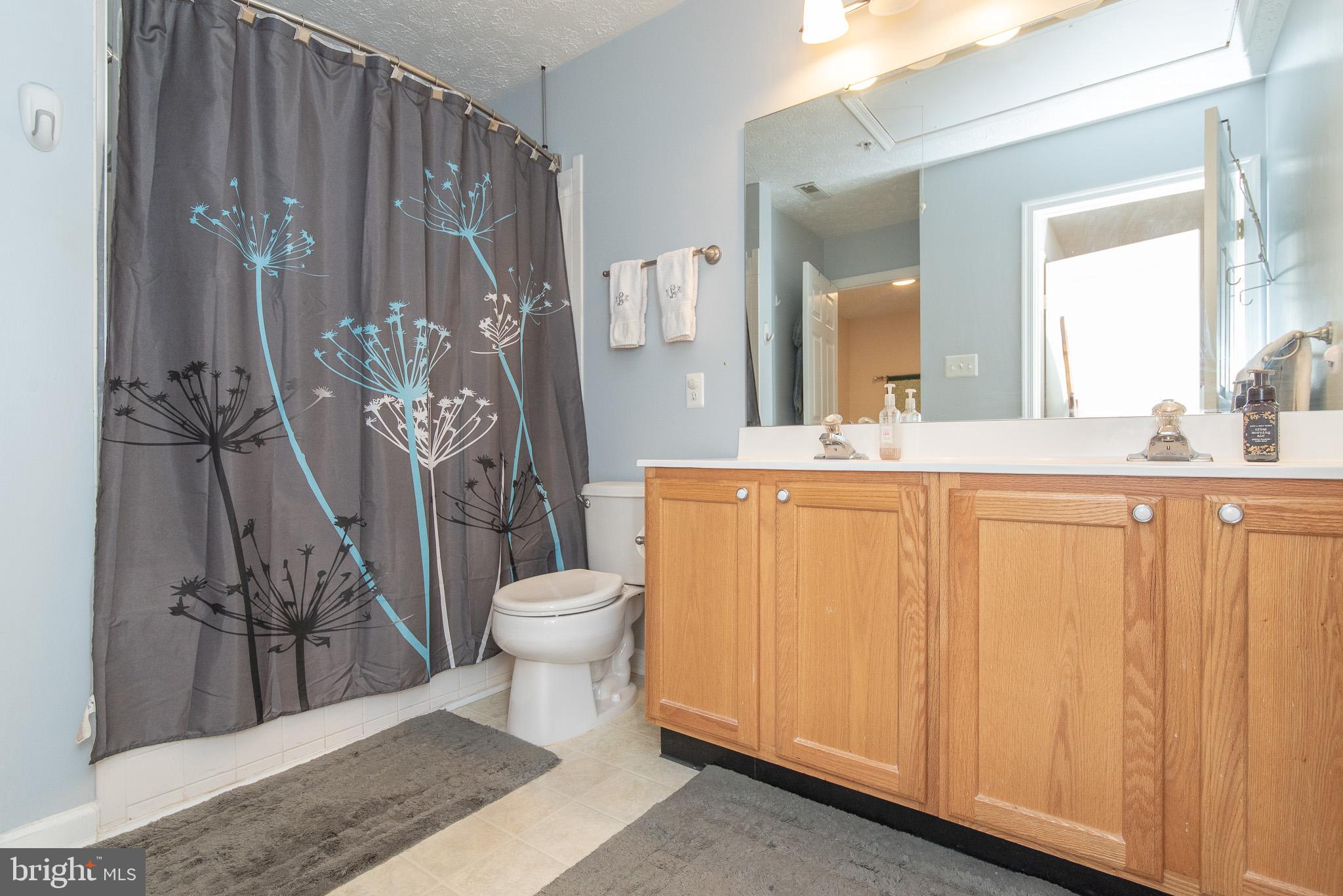 560 MacIntosh Circle Joppa, MD 21085 - Photo 27 of 47 Upper Level Full Bath