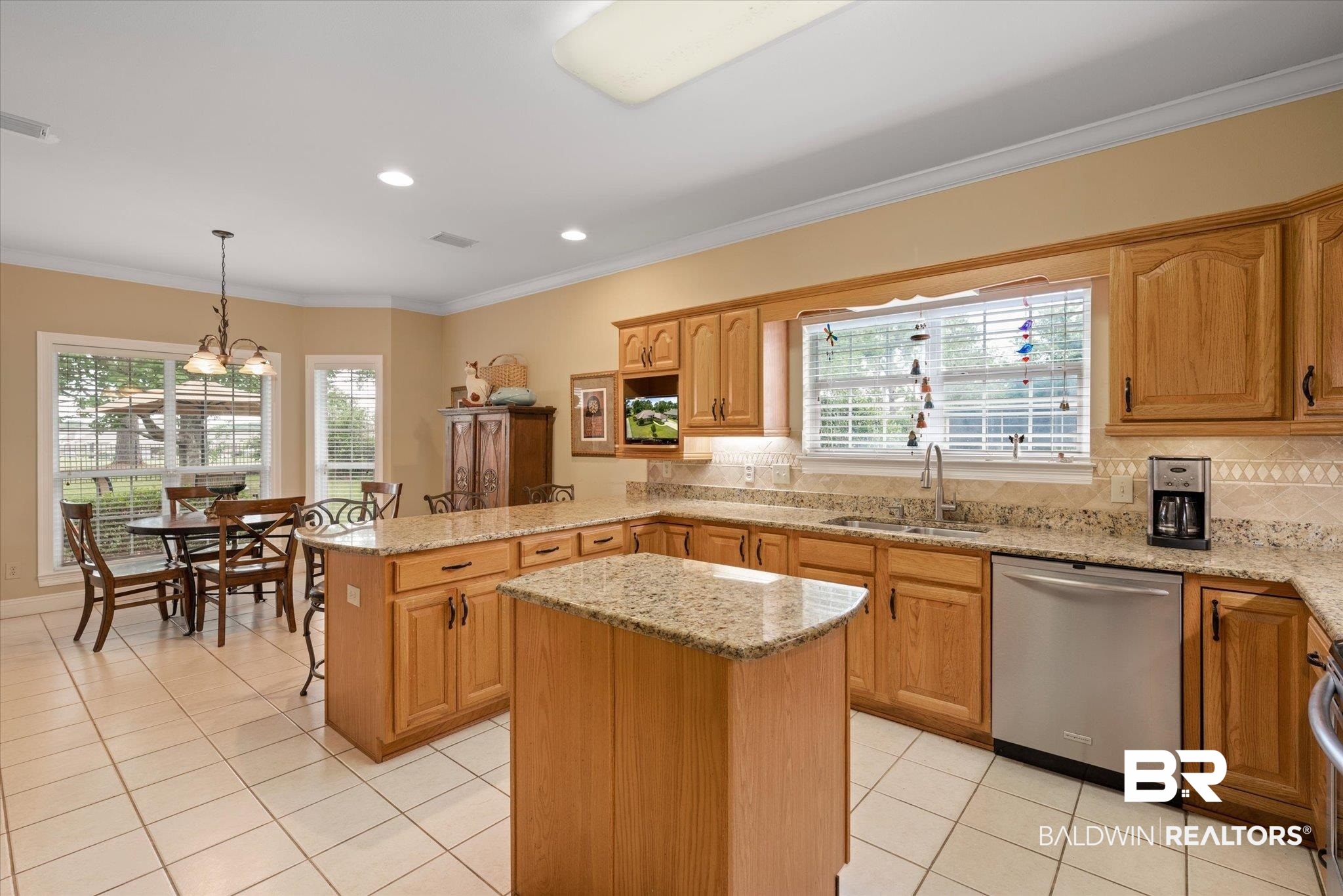 216 Lakeridge Drive Fairhope, AL 36532 - Photo 3 of 48
