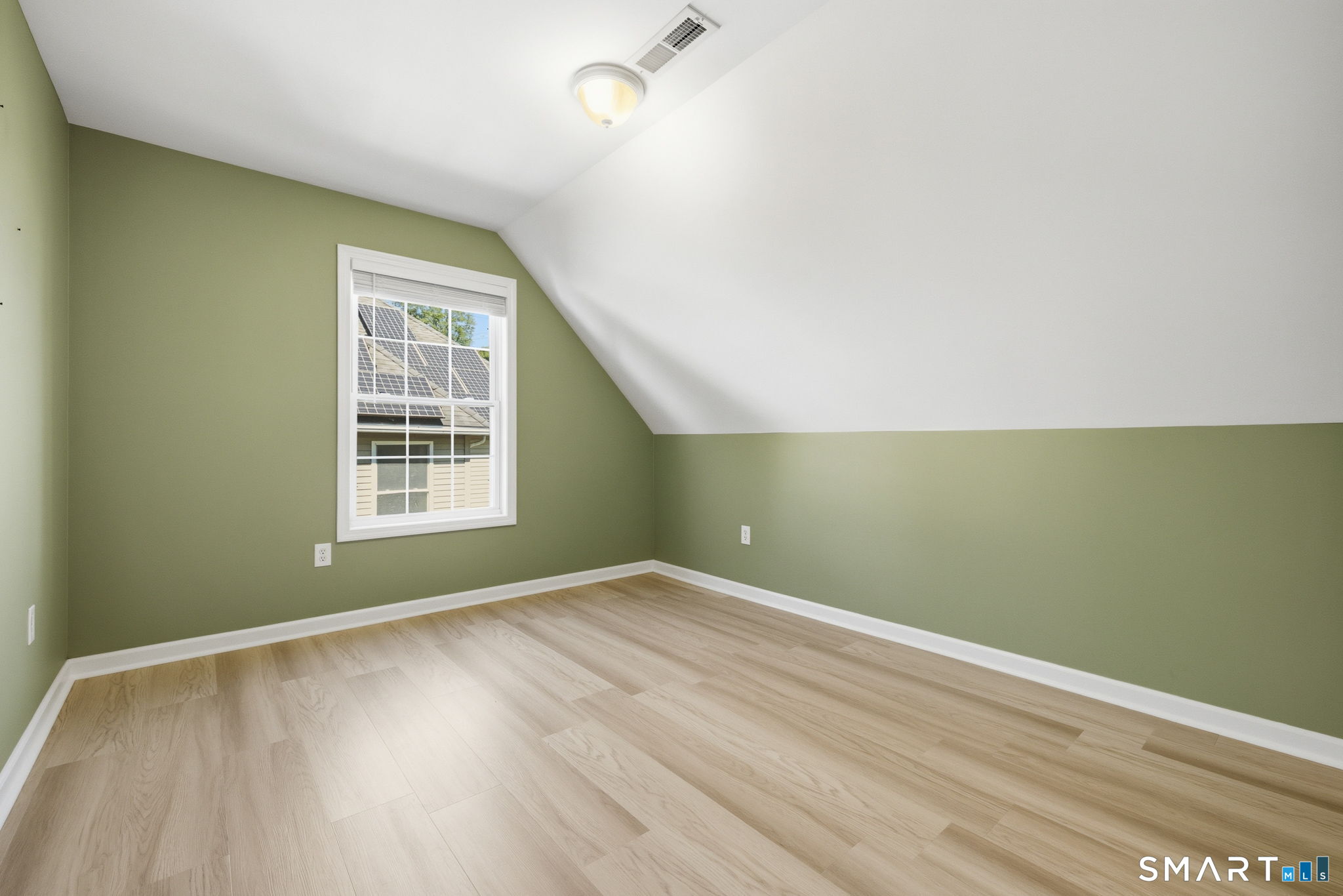 18 Perry Hill Road Shelton, CT 06484 - Photo 17 of 28