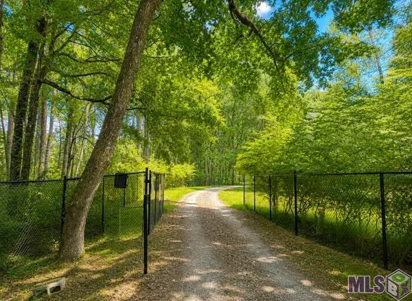 $6,500,000 | 10700 Buddy Ellis Road, Denham Springs, LA 70726