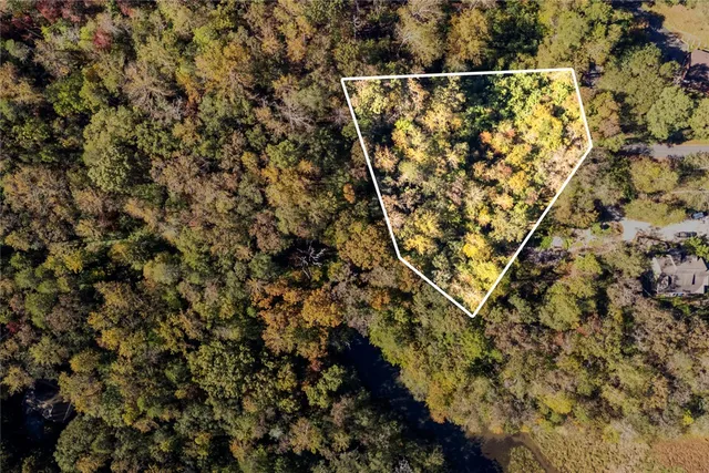 $163,000 | 426 Pin Du Lac Drive, Central, SC 29630