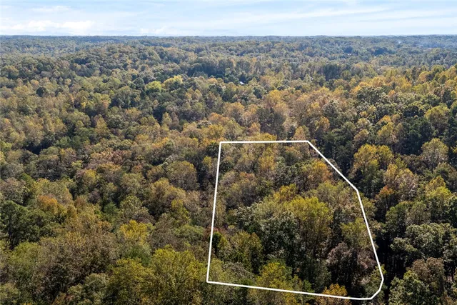 $163,000 | 426 Pin Du Lac Drive, Central, SC 29630