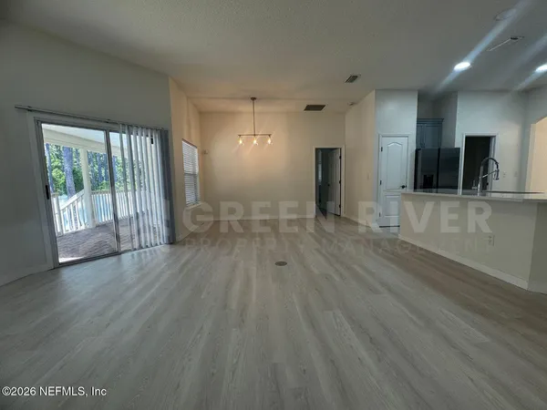 $2,275 | 3176 Tower Oaks Drive, Orange Park, FL 32065