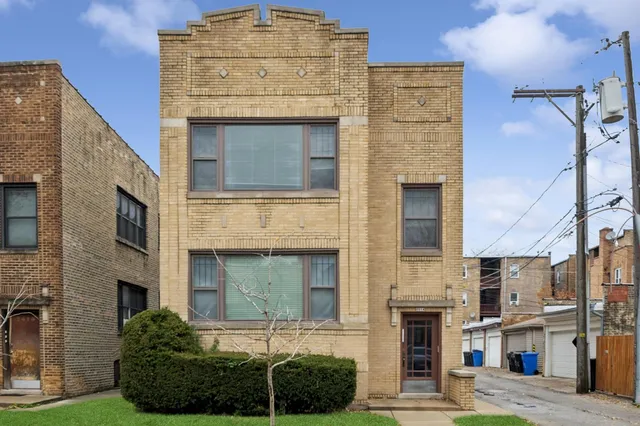 $1,700 | 2614 West Lunt Avenue, Unit G, Chicago, IL 60645