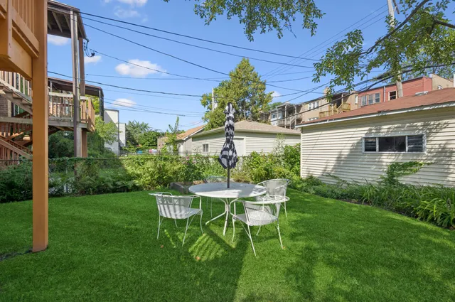 $1,700 | 2614 West Lunt Avenue, Unit G, Chicago, IL 60645