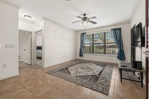 $155,000 | 901 Charo Parkway, Unit 716, Davenport, FL 33897