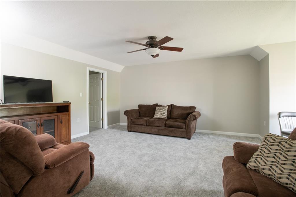 322 Saddlebrook Road Gibsonia, PA 15044 - Photo 10 of 24 Gallery Image 10