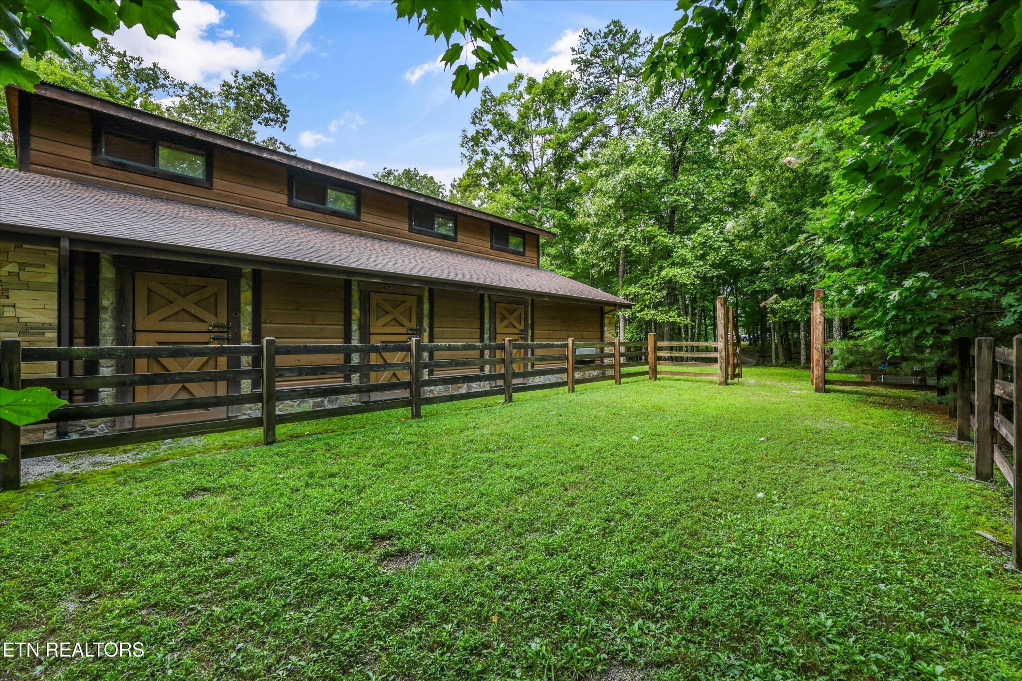 993 Red Rock Road Oneida, TN 37841 - Photo 53 of 58 Gallery Image 53