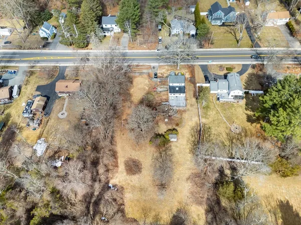 a view of residential houses with outdoor space