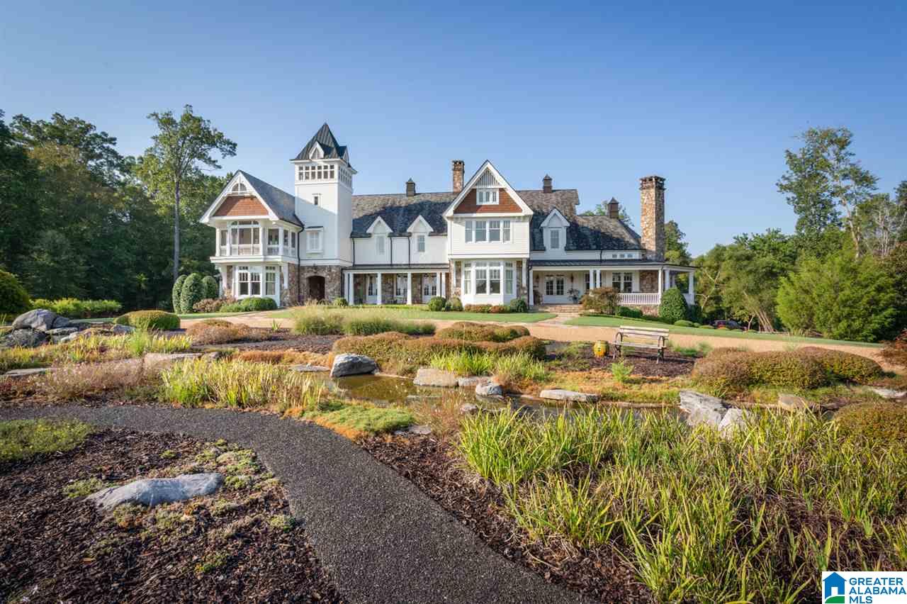 542 Resting S Road Pelham, AL 35124 - Photo 4 of 50