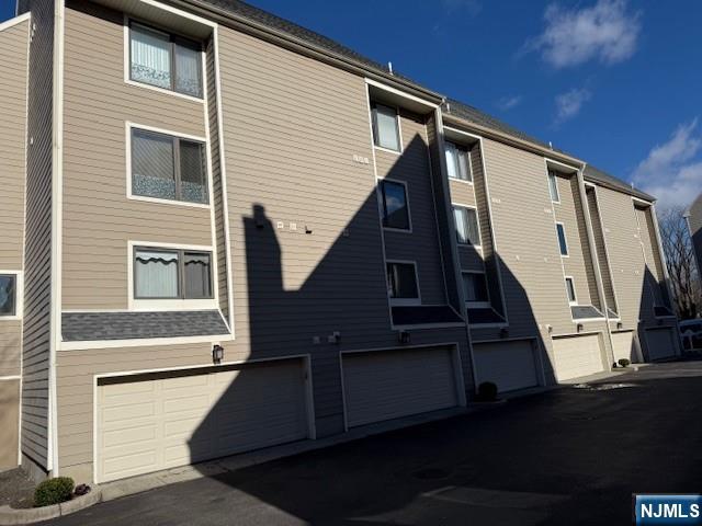 712 River Renaissance, Unit A12 East Rutherford, NJ 07073 - Photo 31 of 31