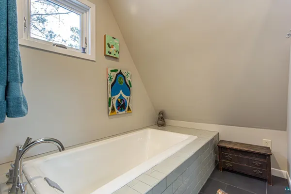 $825,000 | 1621 North Pioneer Road, Ely, MN 55731