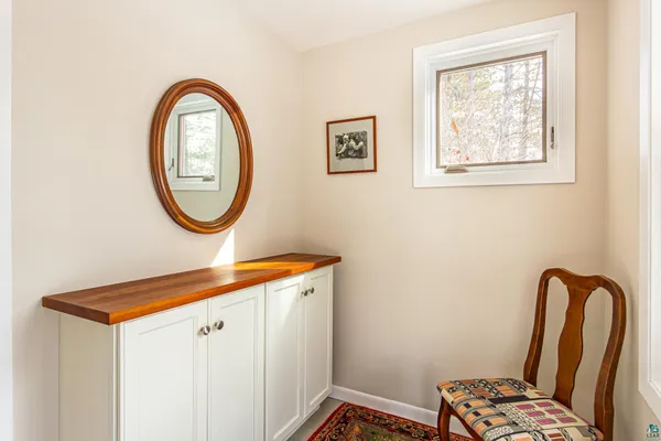 $825,000 | 1621 North Pioneer Road, Ely, MN 55731