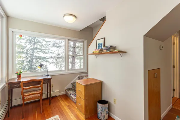 $825,000 | 1621 North Pioneer Road, Ely, MN 55731