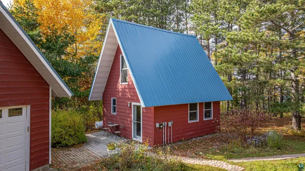 $825,000 | 1621 North Pioneer Road, Ely, MN 55731
