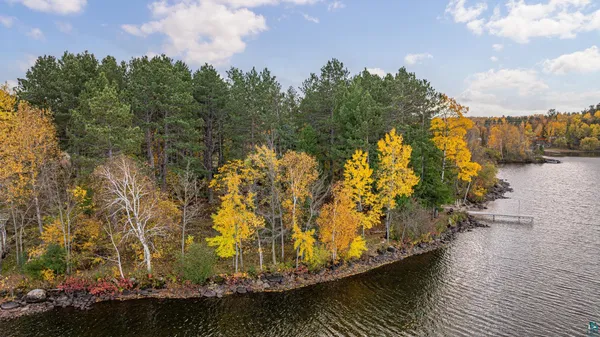 $825,000 | 1621 North Pioneer Road, Ely, MN 55731