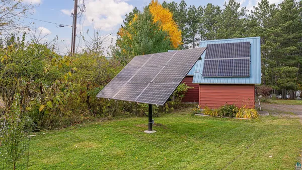 $825,000 | 1621 North Pioneer Road, Ely, MN 55731